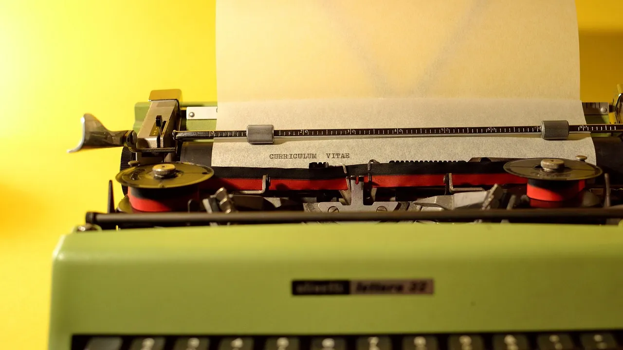 Manuvers Font