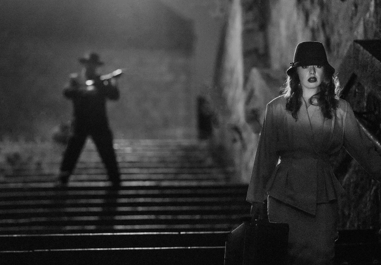 Noir Font Usage